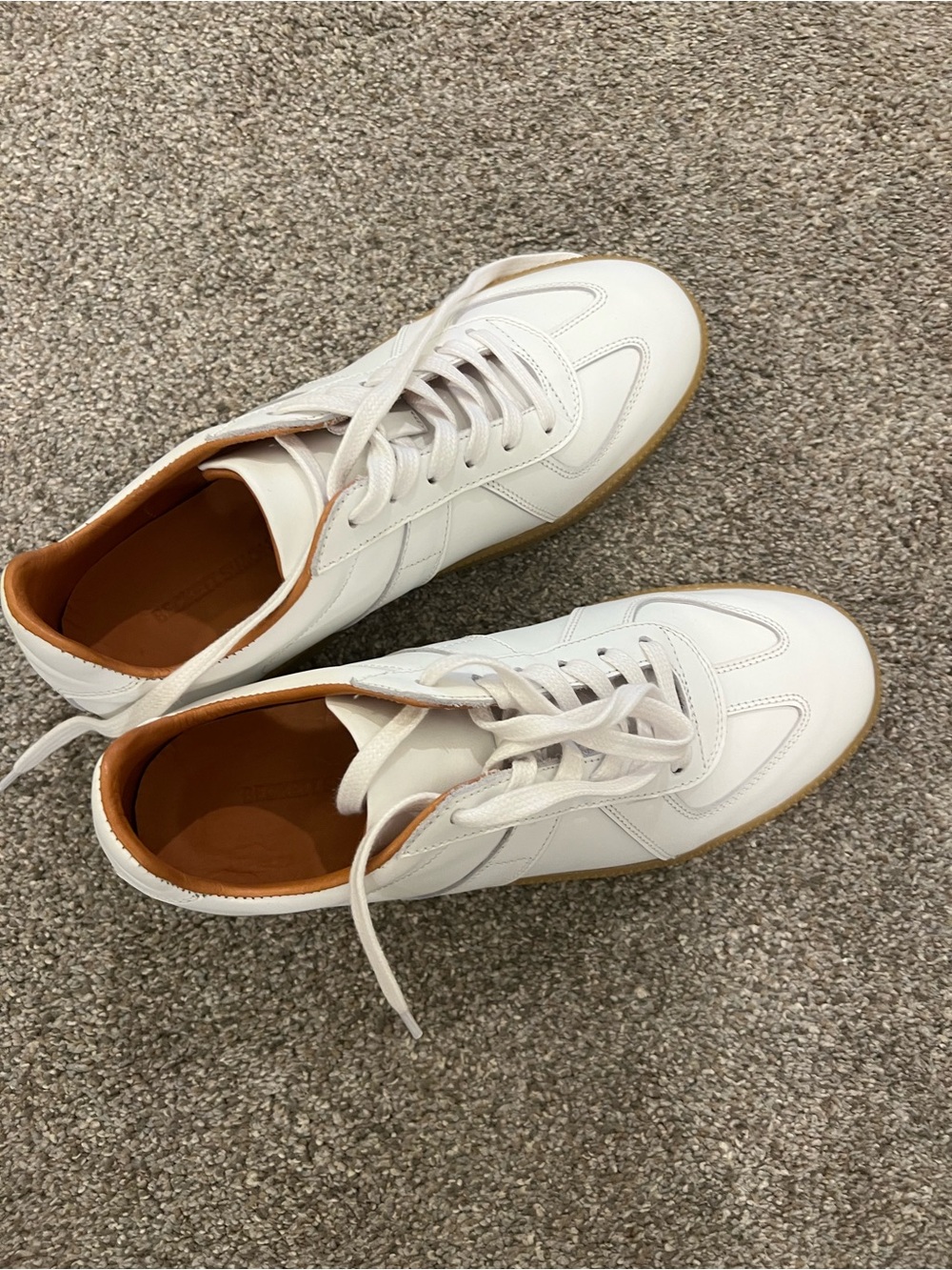 Beckett Simonon White Leather Women’s Sneakers with Gum Sole
